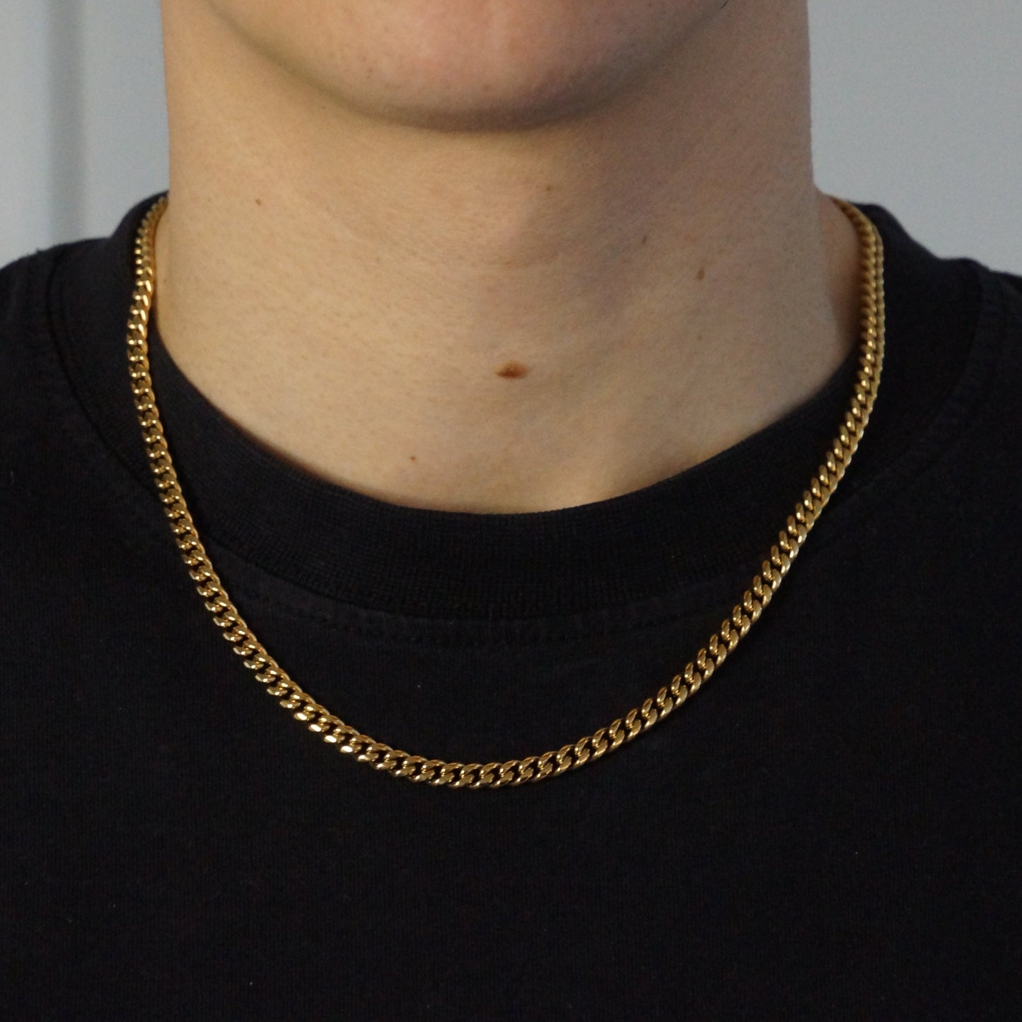 CLEAN CUBAN KETTING 5MM - 18K GOUD