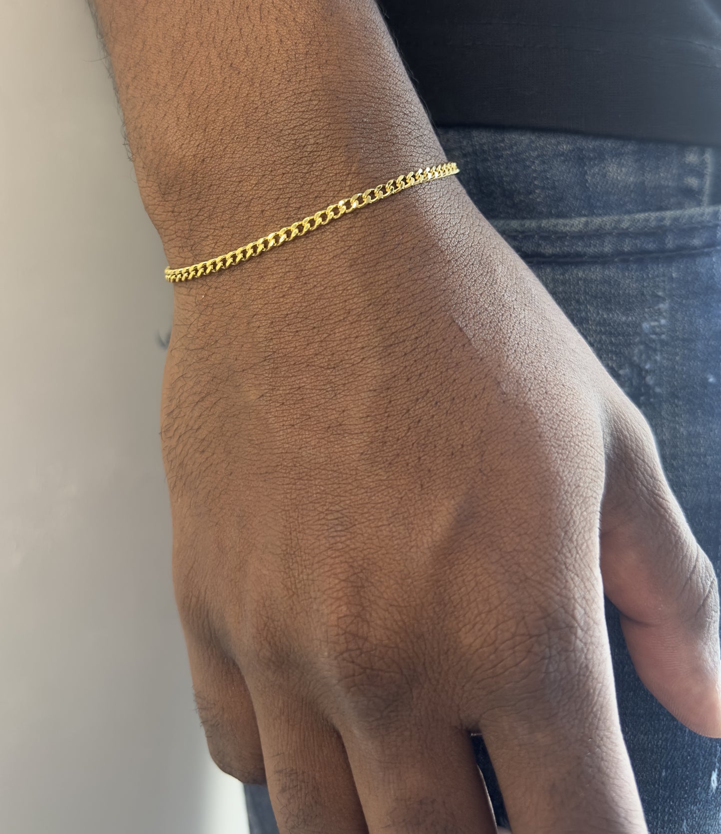 CLEAN CUBAN ARMBAND 3MM - 18K GOUD